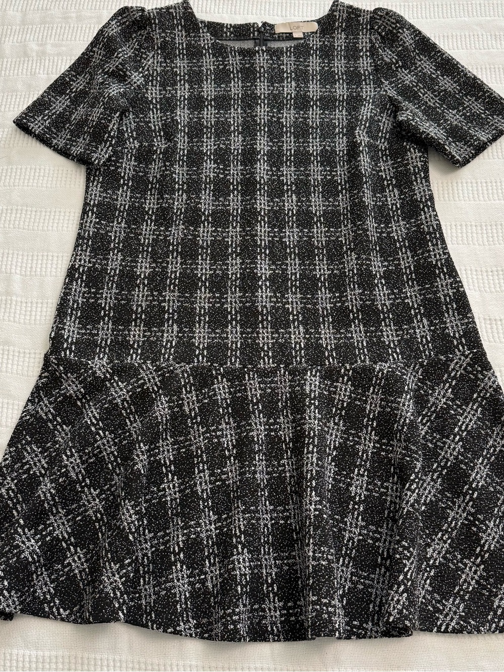 LOFT Black and White Plaid Short Sleeve Flared Hem Dress Medium - Picture 5 of 8